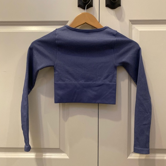 Cute aerie active long sleeve shirts - Picture 3 of 5